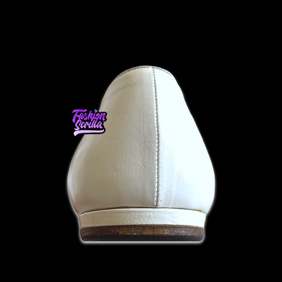 Chanel Vintage Ballerina Ballet Flats White Black Two Tone Leather Gold CC Logo - Picture 5 of 12